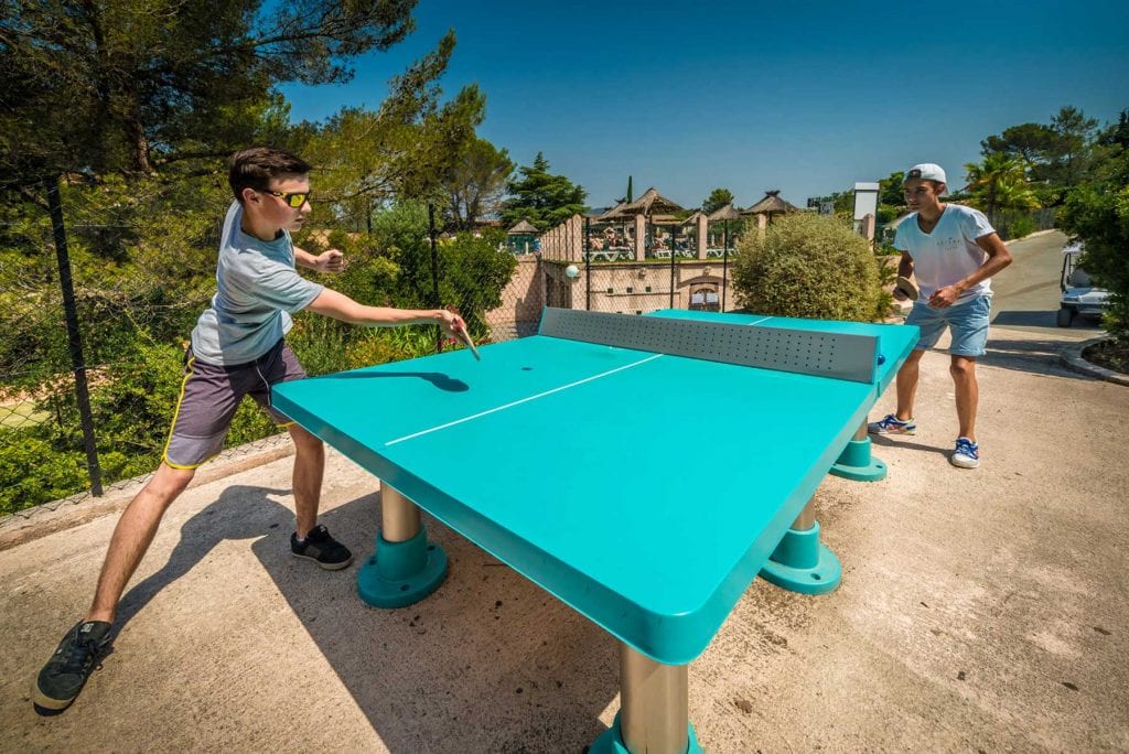Ping pong à Esterel Caravaning
