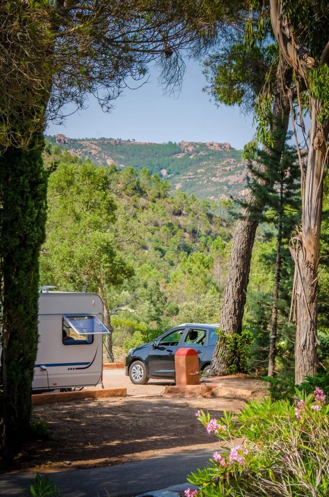 Emplacement Standard Esterel Caravaning