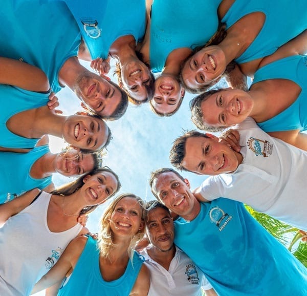 equipe-animation-esterel-caravaning Esterel Caravaning animateurs