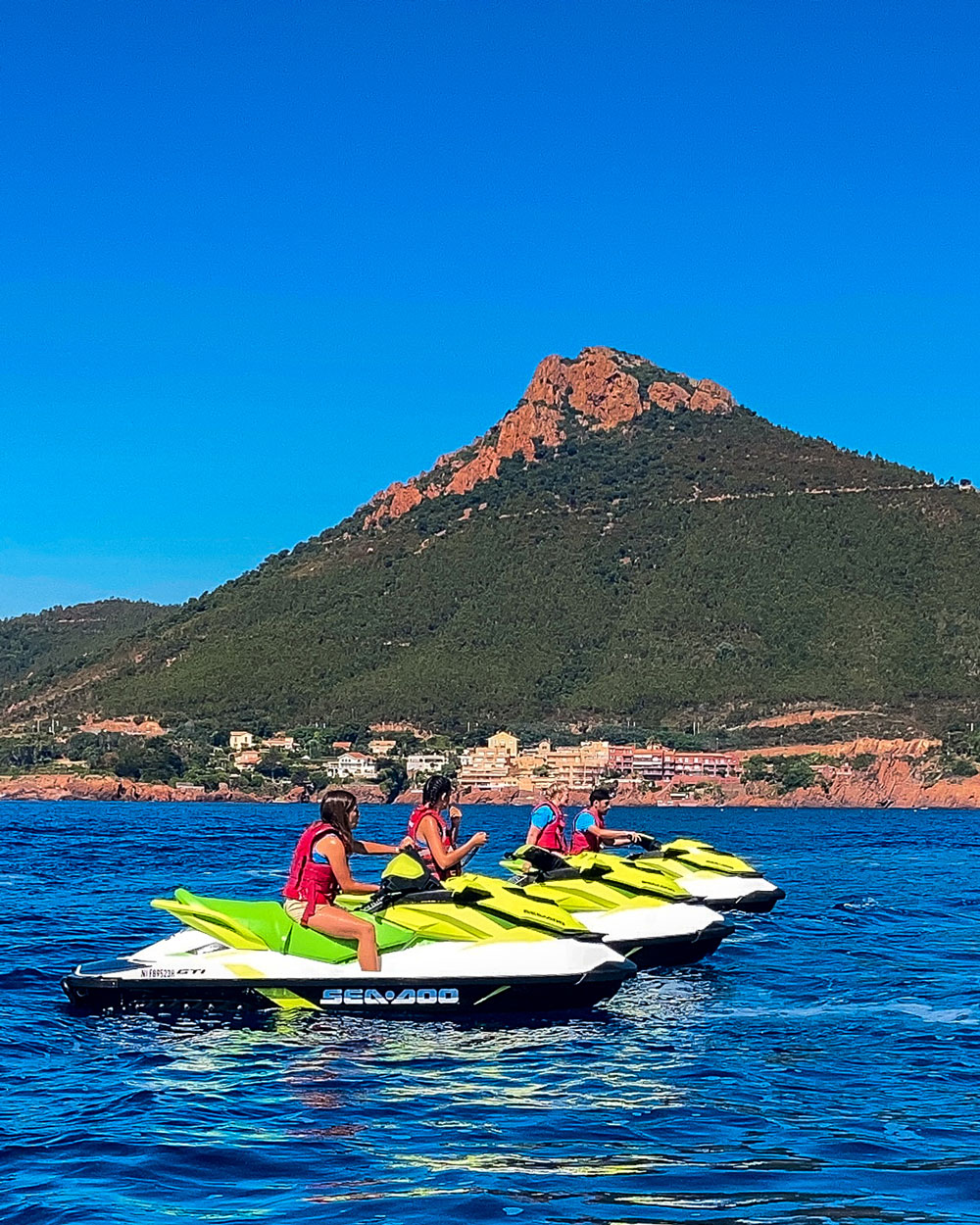 Fun et Liberté, VIVRE l’été à Esterel Caravaning Fun et Liberté, VIVRE l’été à Esterel Caravaning
